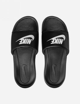 Chancla Nike VICTORI ONE SLIDE